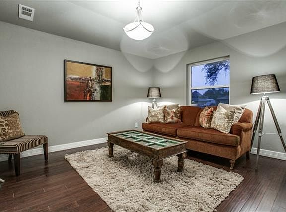 5th image of 4094 Killion Dr