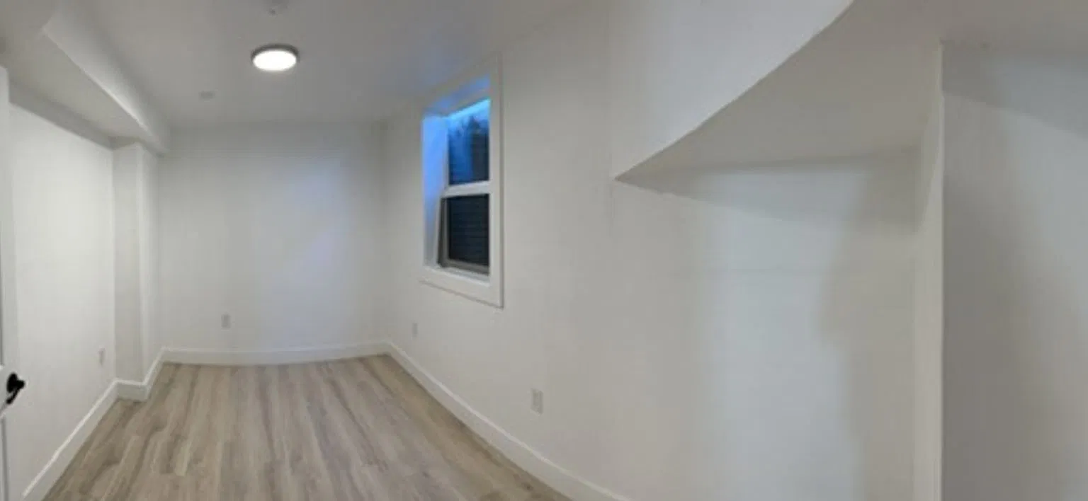 R520 — Photo 2
