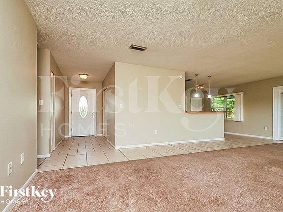 2nd image of 839 Sherwood Dr