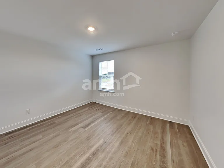 238 Marin Dr — Photo 23