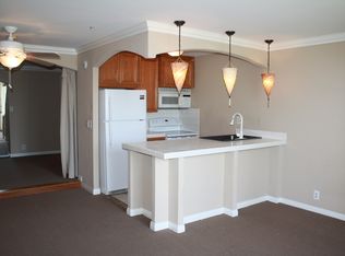 17210 Newhope St APT 1204, Fountain Valley, CA 92708