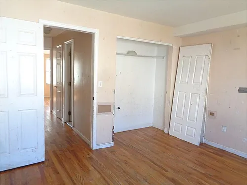 44 Holland Ave #1 Photo 1