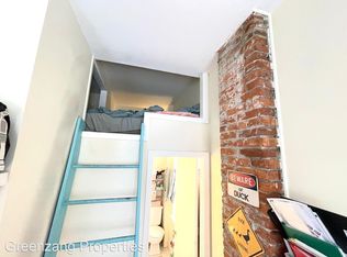 1009 Spruce St APT 3F, Philadelphia, PA 19107