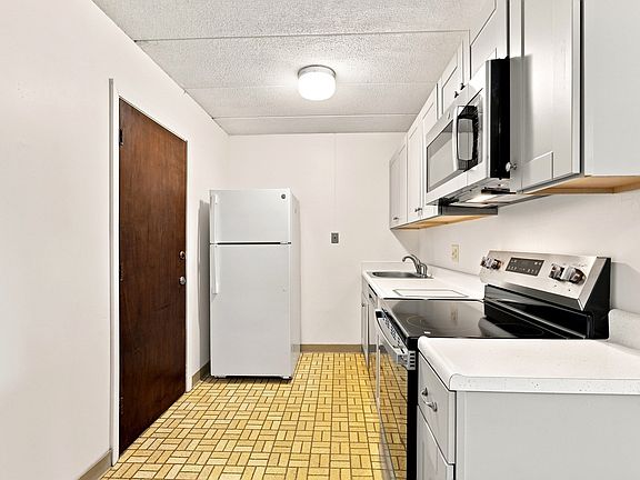 4th image of 50 Water St APT 47