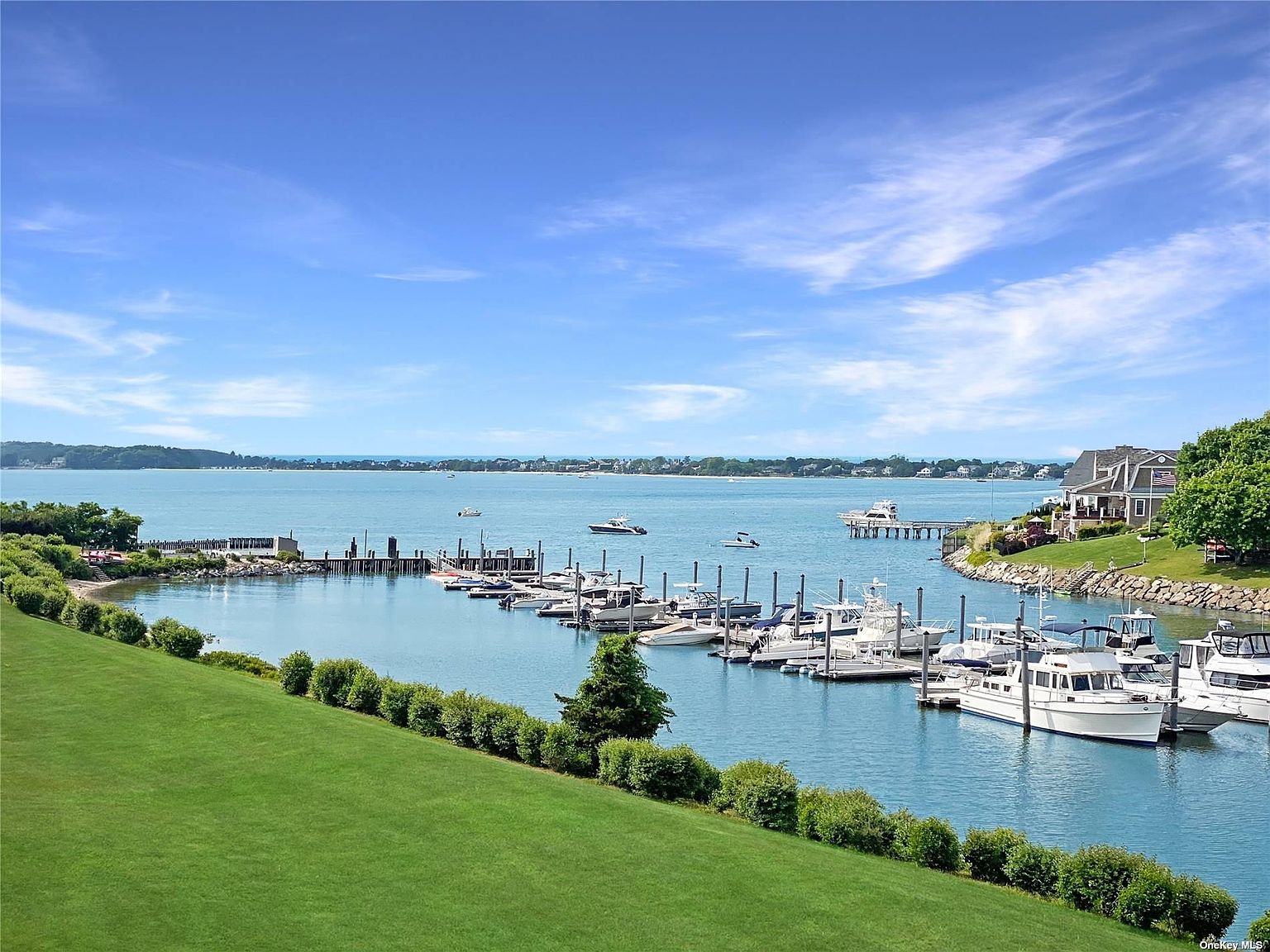 8 Lord Joes Lndg UNIT 8, Northport, NY 11768 Zillow