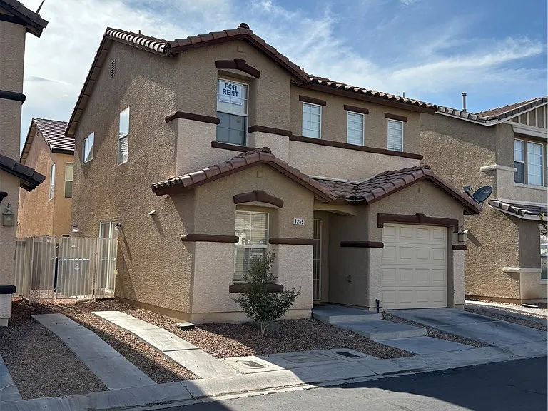 1265 Orchard View St — Photo 2