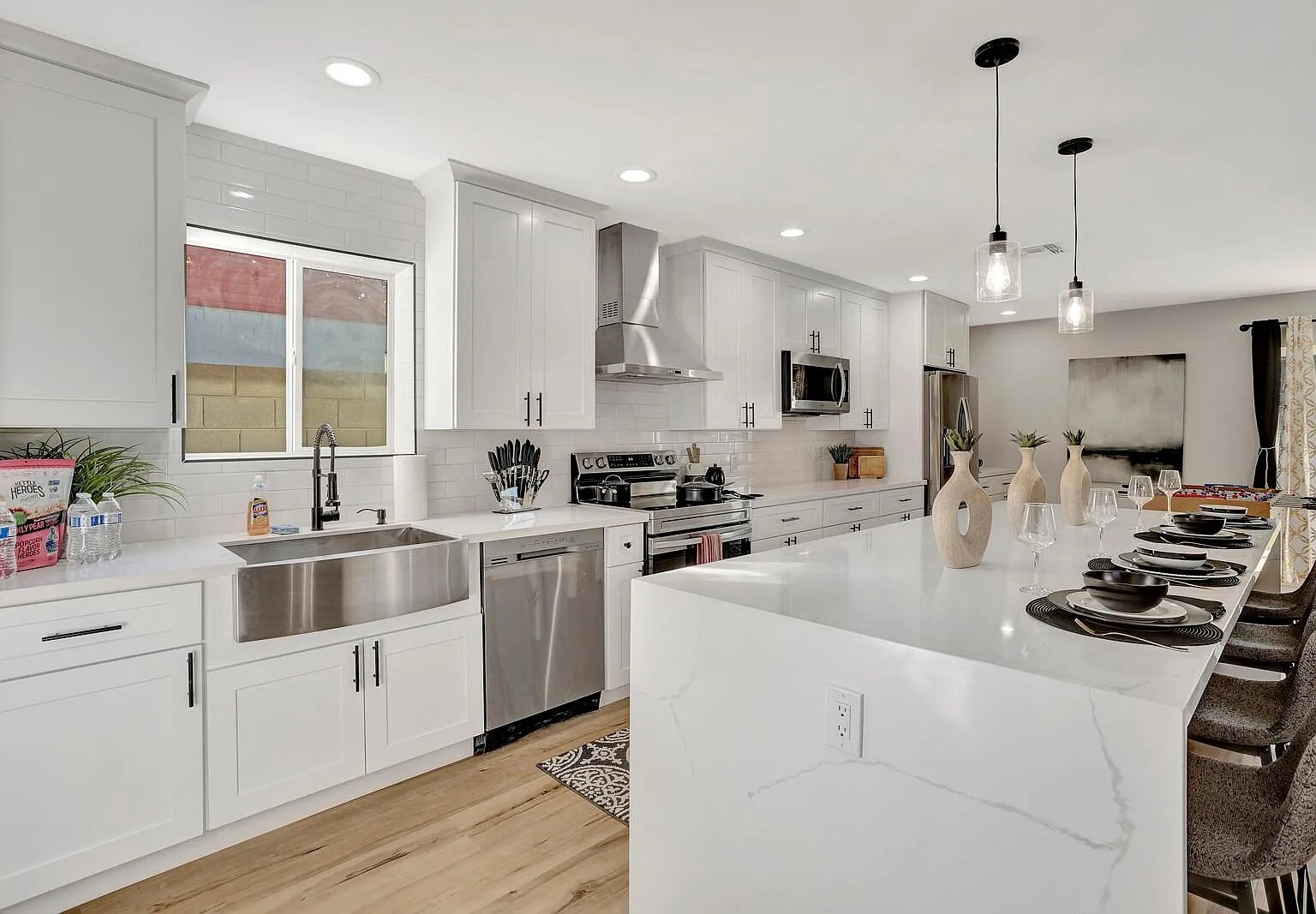 8731 E Buena Terra Way — Photo 1