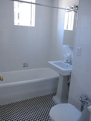 Rented by Rachel Realty | media 27