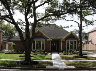 2216 Castle Bay Dr, League City, TX 77573