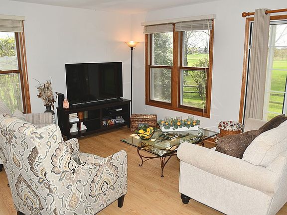 2nd image of 1851 Pebble Beach Cir #1