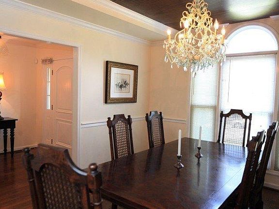 2nd image of 2852 Ashbrooke Dr