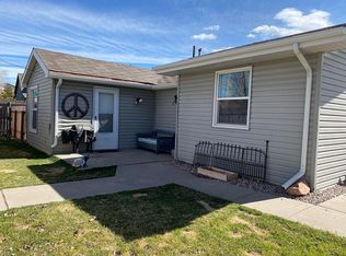 471 Pine St, Laramie, WY 82072