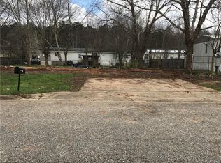 609 Vindale Rd, Prattville, AL 36067