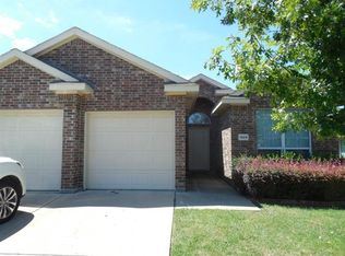 1929 Rustic Creek Dr, Garland, TX 75040