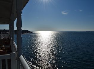 93 Sherman Ave APT 7, Nahant, MA 01908