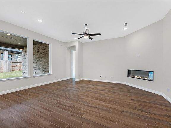 3rd image of 24935 Berwick Bay Ct
