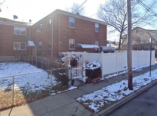 160-06 75th Rd #3, Fresh Meadows, NY 11366