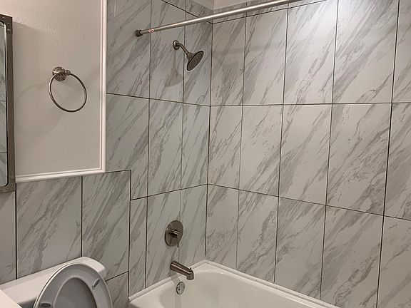 5th image of 223 E Mission Ave #7
