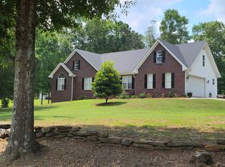 719 Wilbanks Rd, Winder, GA 30680