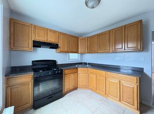 181 N 7th St #2, Newark, NJ 07107