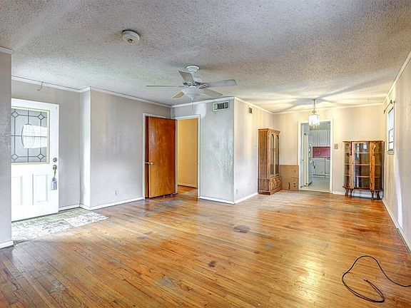 5th image of 6828 Van Natta Ln
