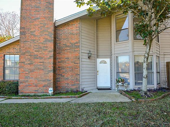 2nd image of 3102 Meadway Dr