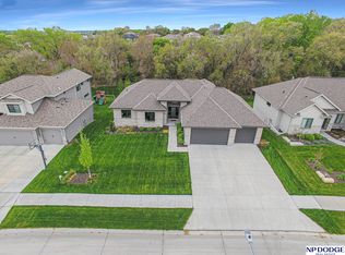 2334 N 188th St, Elkhorn, NE 68022