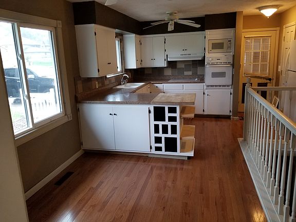 2nd image of 1204 3rd St E