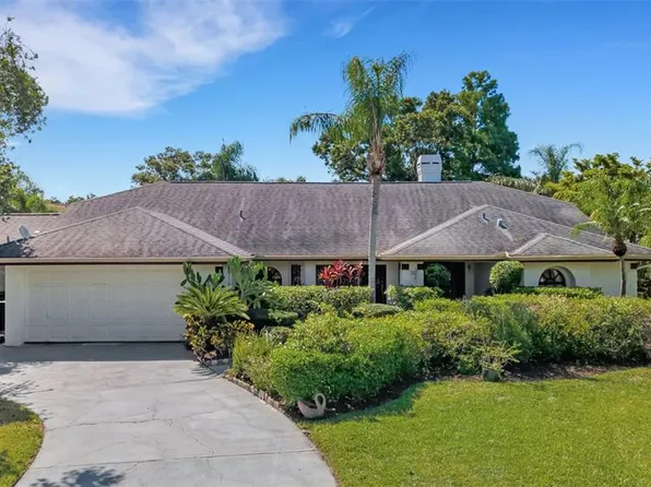 1000 Chatham Ct, Safety Harbor, FL 34695