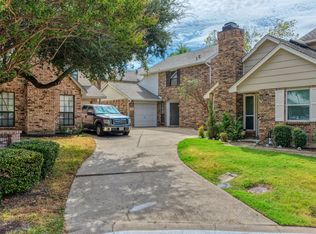 17668 Kelly Blvd, Dallas, TX 75287