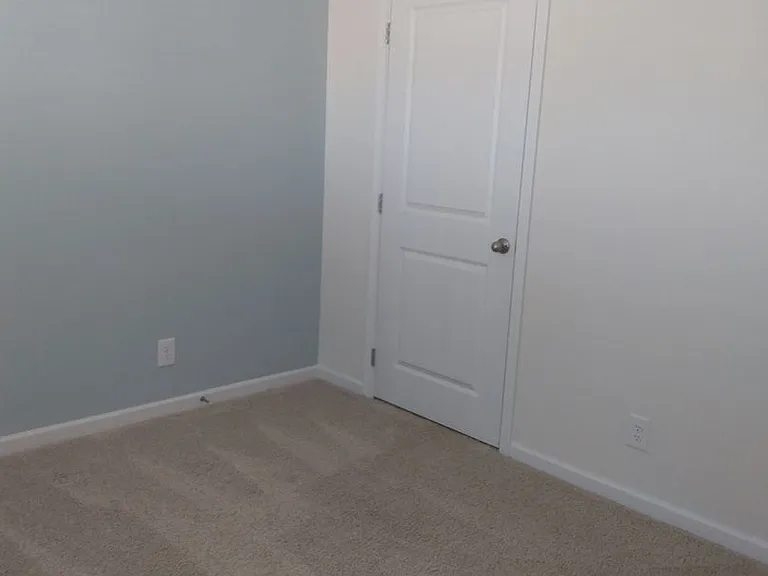 220 Greene Ln — Photo 46
