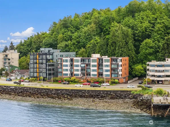 1140 Alki Avenue SW #302, Seattle, WA 98116