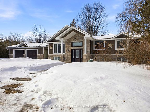 2nd image of 917 Castor Rd