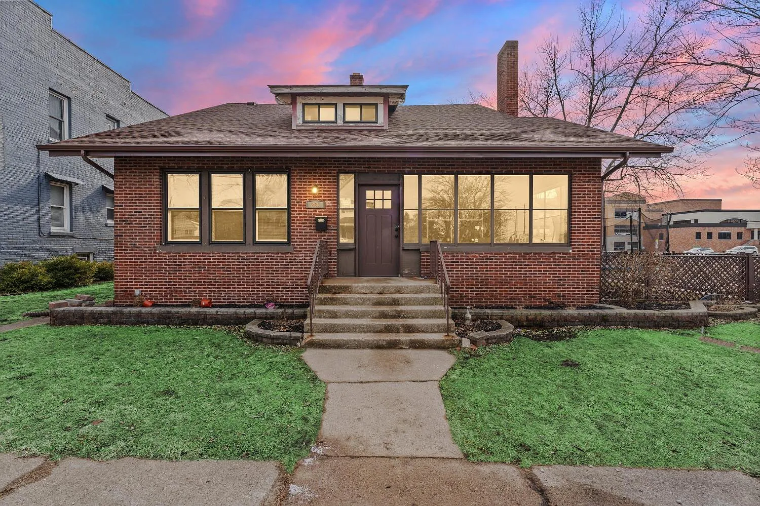 201 Tremont St photo 1