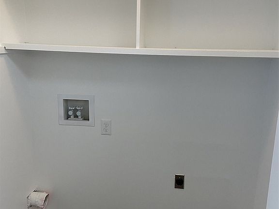 4th image of 132 Loblolly Dr
