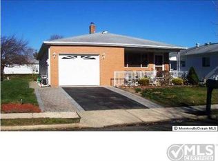 207 Port Royal Dr, Toms River, NJ