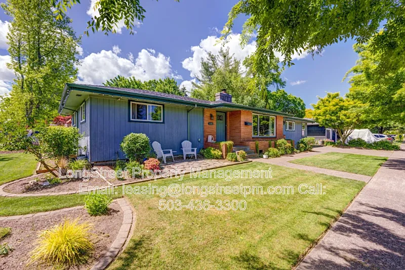 1100 NW 19th St