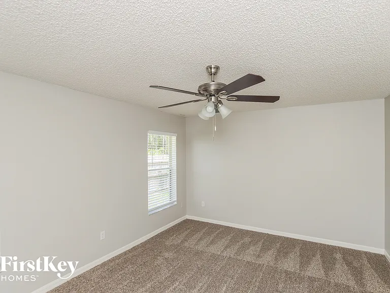 826 Tedder Rd SE — Photo 8