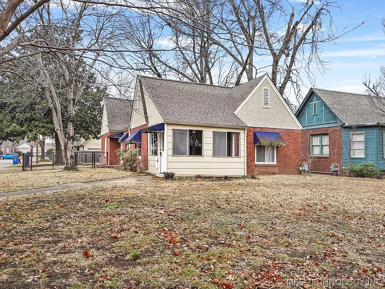 3124 S Woodward Blvd E — Photo 2