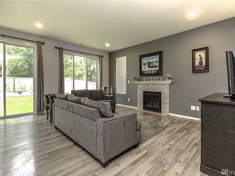 17520 80th Avenue Ct E — Photo 7