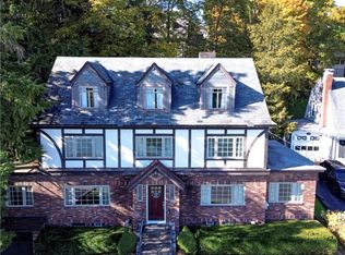 560 Roberts Ave, Syracuse, NY 13207