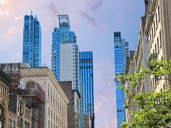 325 5th Avenue image 1 of 11