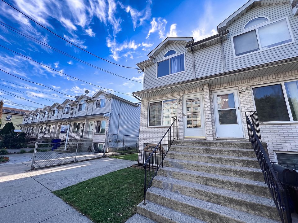 1st image of 142 Bruckner Ave