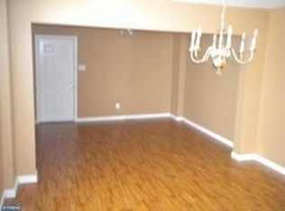 231 Johnston Ave, Trenton, NJ 08610