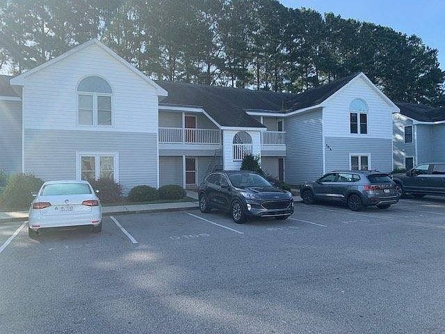 1st image of 105 E West Victoria Ct