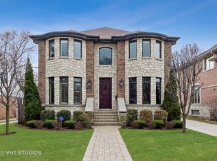 1816 Courtland Ave, Park Ridge, IL 60068