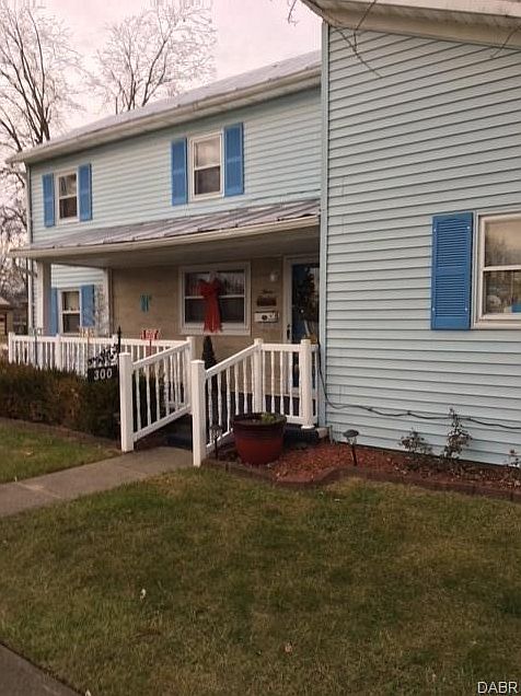 1st image of 300 N Clay St