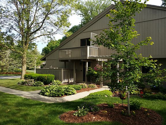 3rd image of 6236 Fairway Pines Ct 2