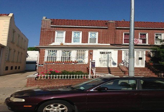 1st image of 3144 84th St