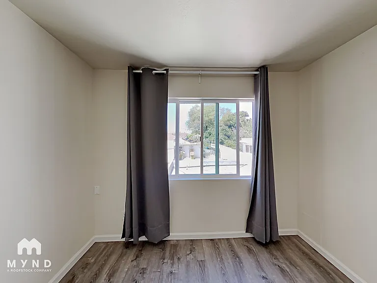 711 Madison St #5 — Photo 4